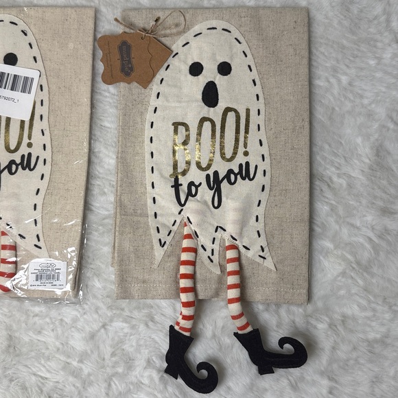 Mud Pie Set 2 Halloween Tea Tip Towels NEW Decor Dangling Leg Ghost Gift Neutral - Picture 5 of 8